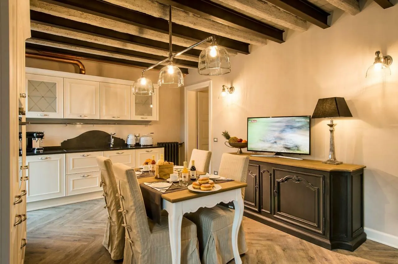 La Vite 2.0 Apartments Desenzano del Garda